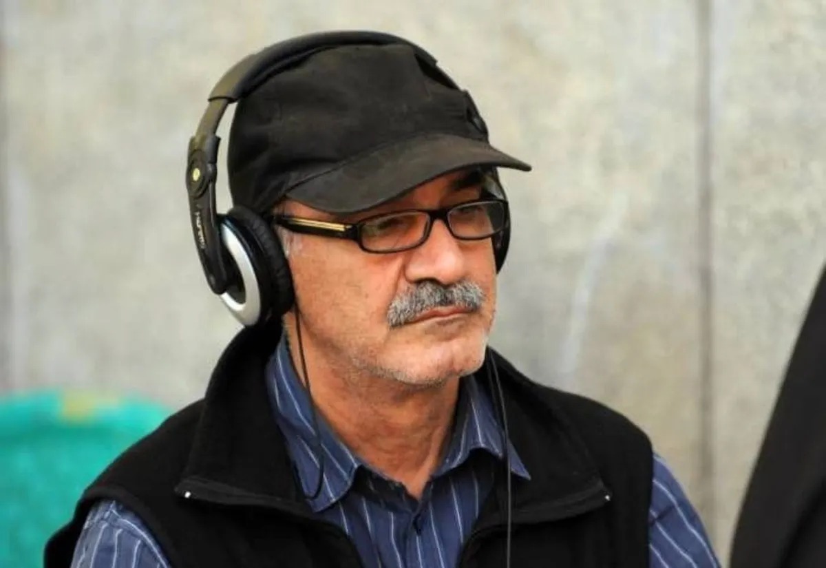 حمید لبخنده