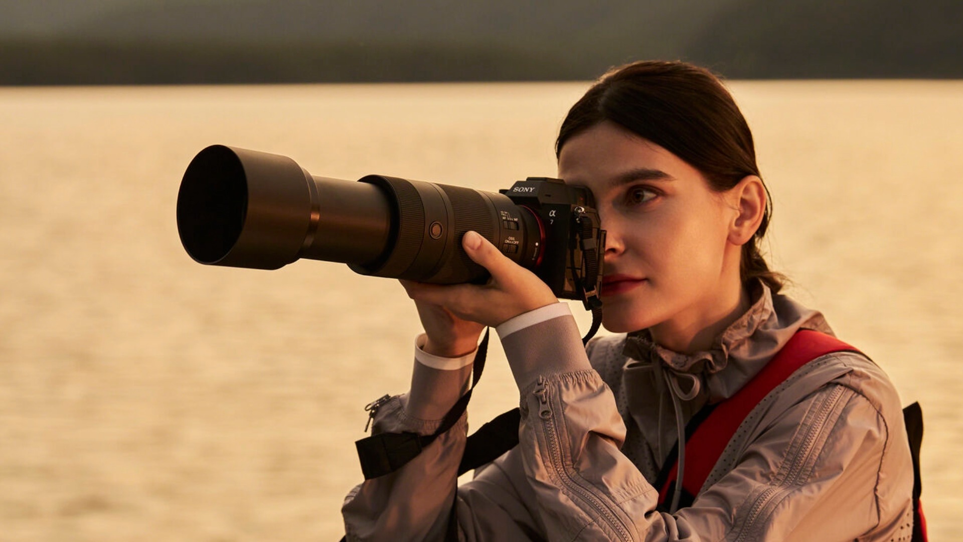 لنز Sony FE 100-400mm F5.6-8 OSS