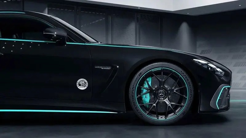 بنز AMG GT ۶۳ S