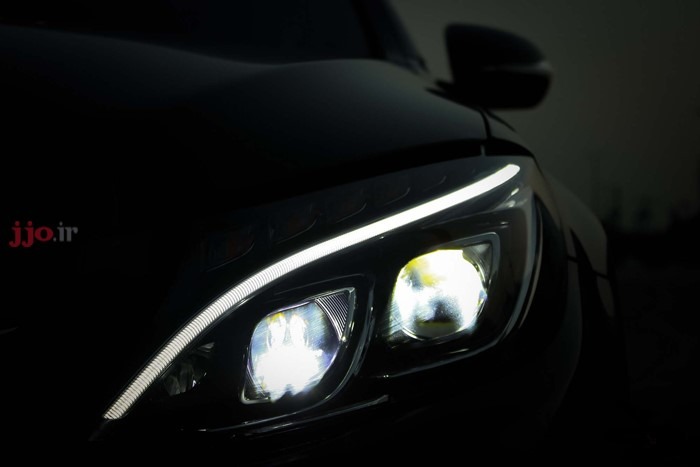 چراغ مرسدس بنز