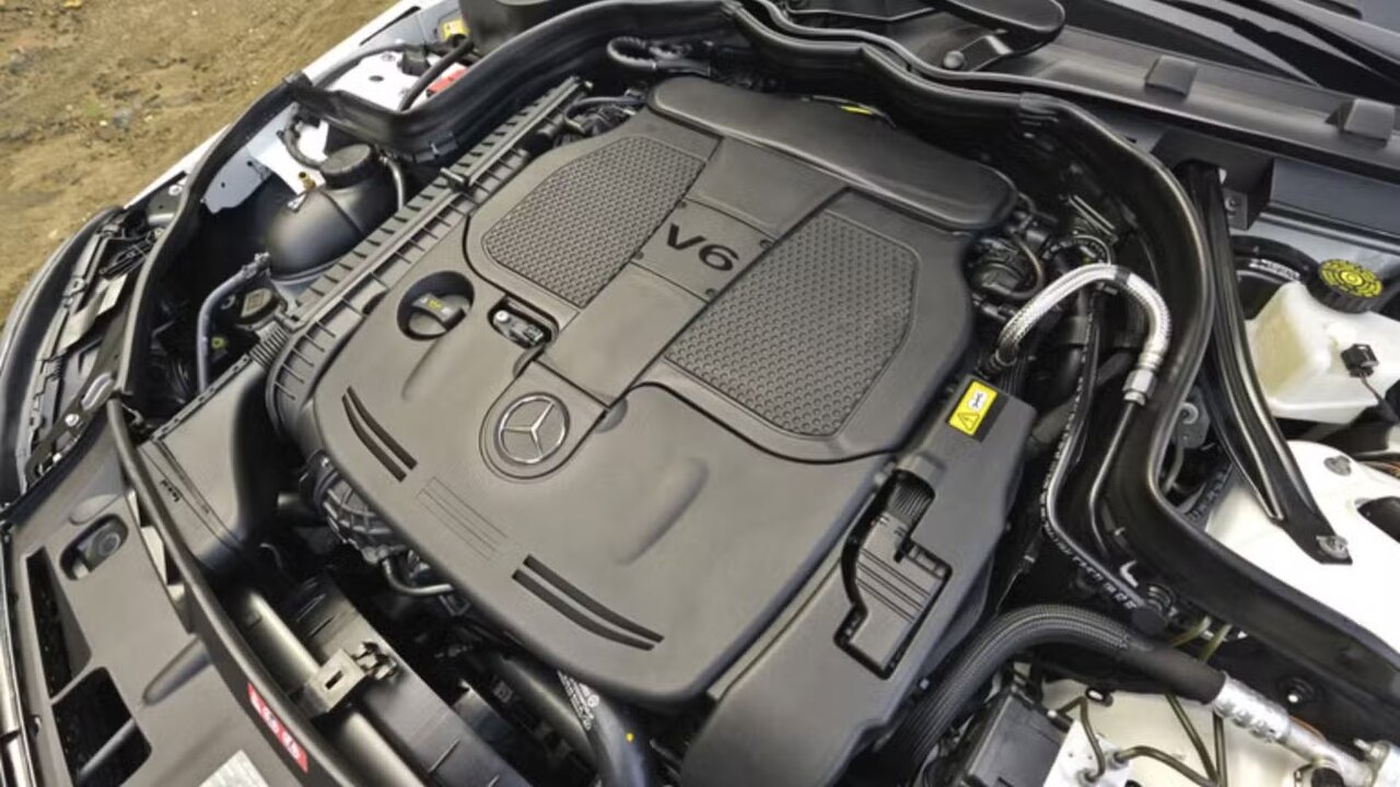 موتور بنز C۳۵۰ کوپه