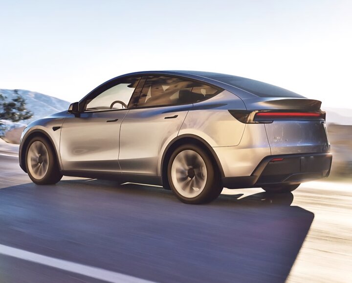 تسلا مدل Y