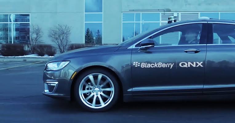 رم‌افزار BlackBerry QNX در خودروهای هوشمند و ربات‌های مجهز به هوش مصنوعی