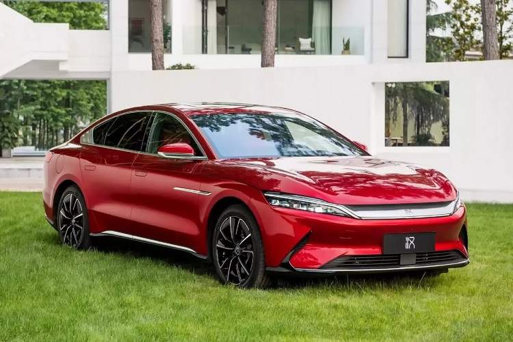 BYD با فروش ۲/۲ میلیونی پیشتاز بازار خودروهای برقی شد