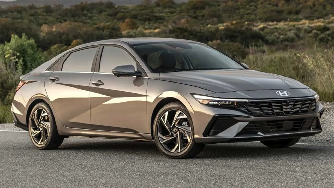 هیوندای النترا