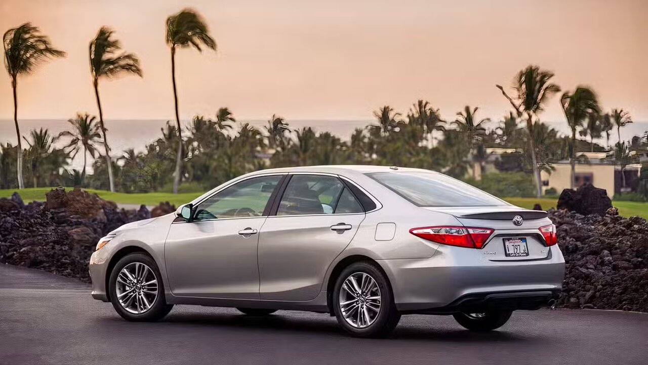 تویوتا کمری