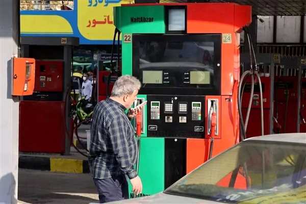 محدودیت جدید استفاده از کارت سوخت جایگاه‌های بنزین