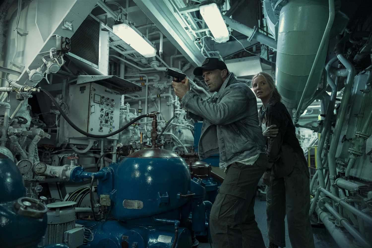جیسون استاتهام در فیلم Mutiny در نقش کول رید