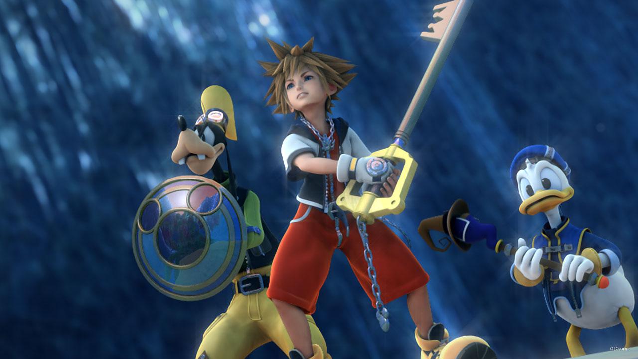 سورا در کنار دانلد داک و گوفی در بازی Kingdom Hearts