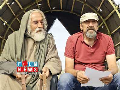 داوود میرباقری  در کنار علیرضا شجاع نوری بازیگر نقش سلمان فارسی