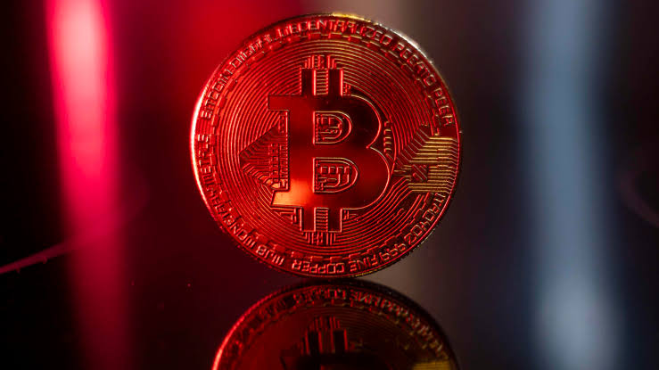 احتمال سقوط بیت‌کوین به زیر ۵۰ هزار دلار