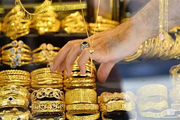 جدول قیمت طلای ۱۸ عیار، طلای ۲۴ عیار و انواع سکه امروز ۲۱ مهر ۱۴۰۵