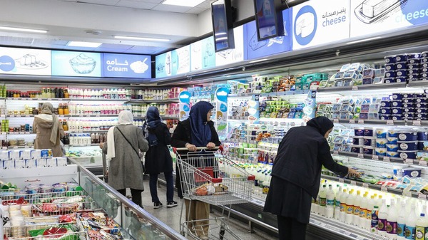 بررسی طرح دولت برای حذف سه دهک بالای درآمدی از دریافت کالابرگ در سال ۱۴۰۵