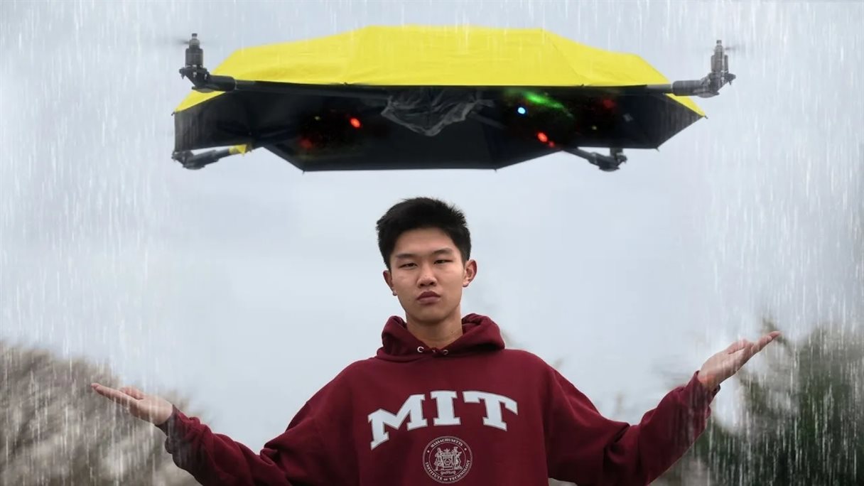 ، جان تسه، مخترع و مهندس، یک چتر پرنده مبتنی بر فناوری پهپاد ساخته است. 