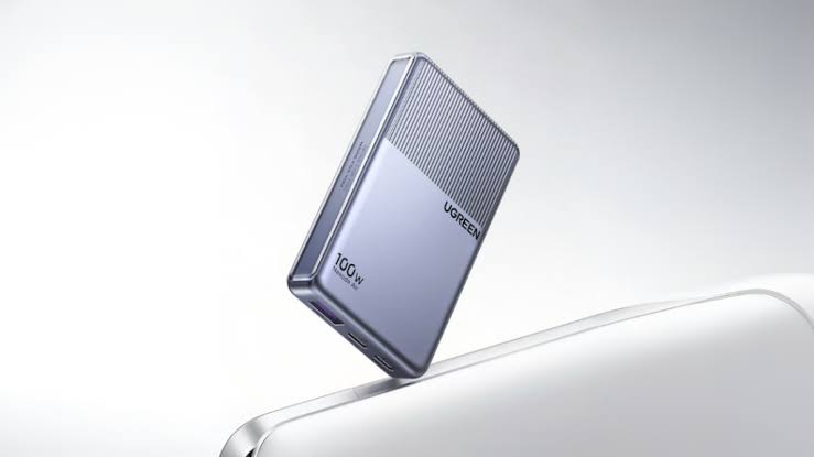 شارژر ۱۰۰ واتی فوق‌باریک UGREEN Nexode Air Slim