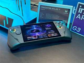 کنسول دستی گیمینگ Acer Predator Atlas 7 با نمایشگر ۷ اینچی ۱۲۰ هرتزی