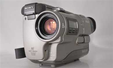 دوربین فیلم‌برداری Sony CCD-TR1