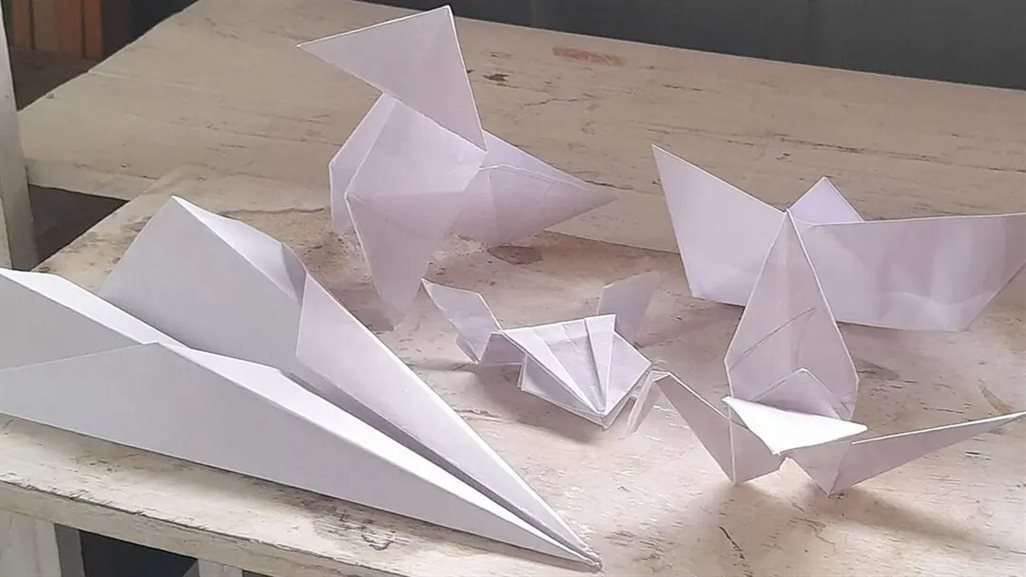 محققان چینی از ایمپلنت‌های مغزی الهام گرفته از کیریگامی رونمایی کردند که با بافت متحرک، خم می‌شوند.