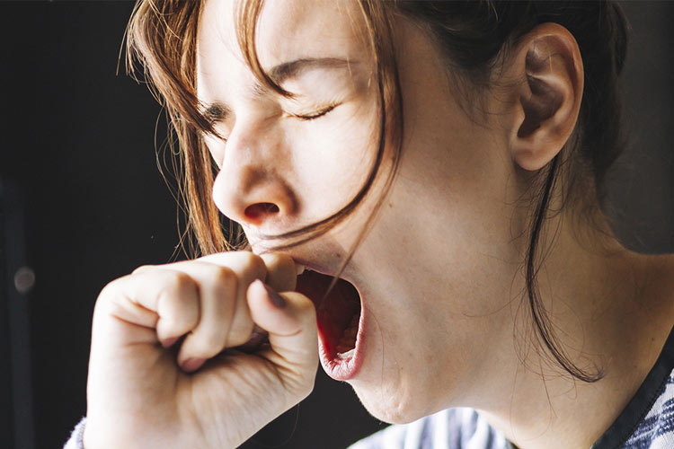 خمیازه کشیدن