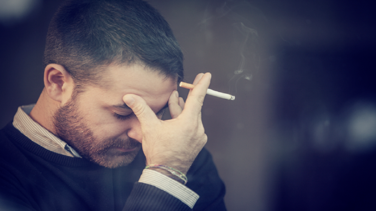 ارتباط  سیگار کشیدن و افسردگی