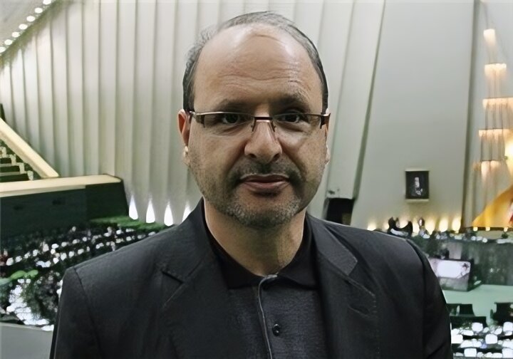 احمد بخشایش اردستانی