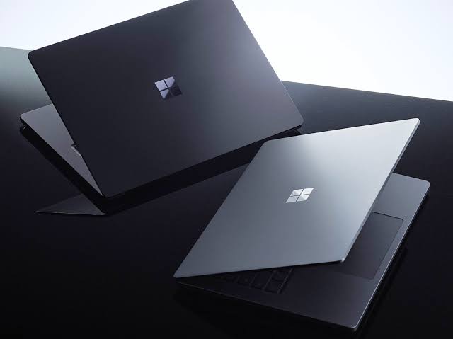 Surface Laptop Ultra