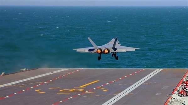 جنگنده رادگریز J-۳۵