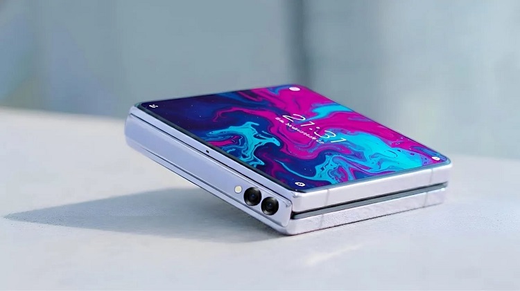 گلکسی زد فیلپ 8