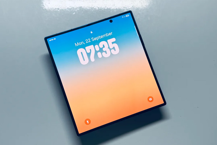 گلکسی Z فولد ۸