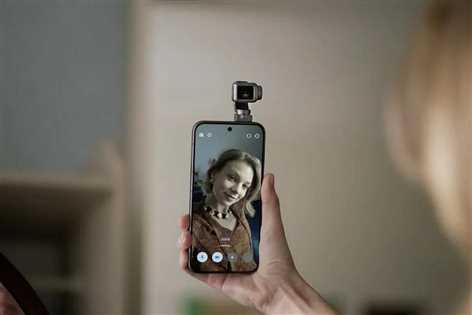 گوشی رباتیک آنر