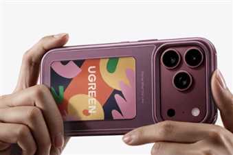 قاب UGREEN با نمایشگر E-Ink رنگی برای آیفون ۱۸ پرو