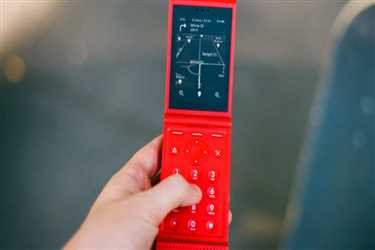 گوشی تاشوی Light Flip