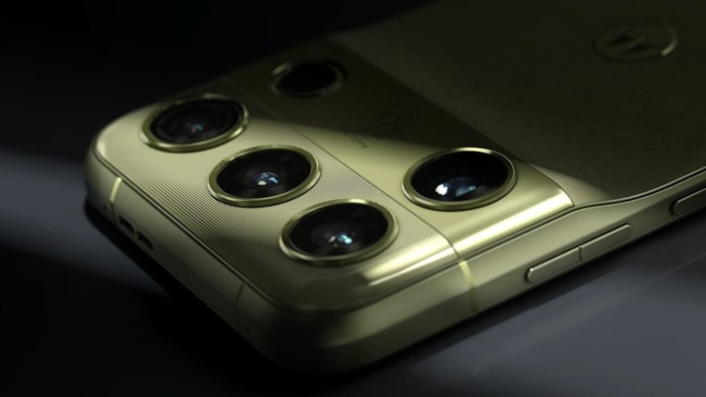 گوشی Motorola Signature 27 با ماژول دوربین ۲۰۰ مگاپیکسلی