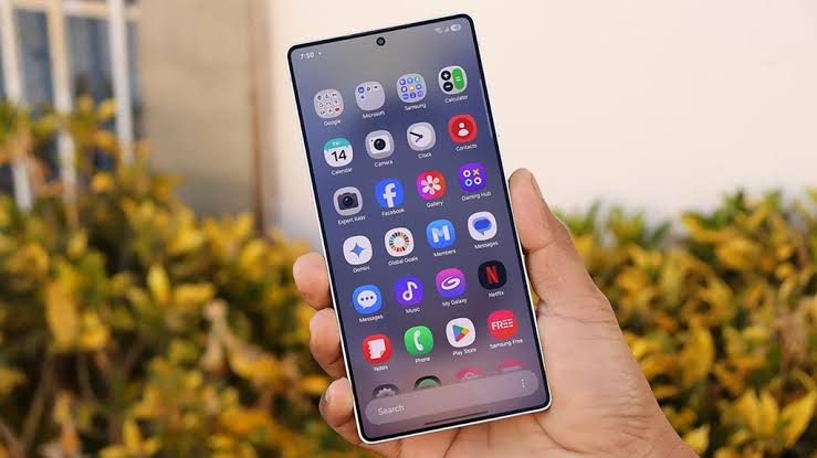 مشکل هنگ کردن تاچ گوشی سامسونگ Galaxy A07 پس از آپدیت One UI 8.5