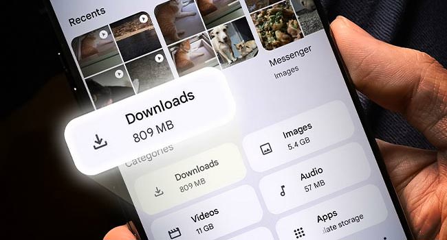 پوشه Downloads گوشی