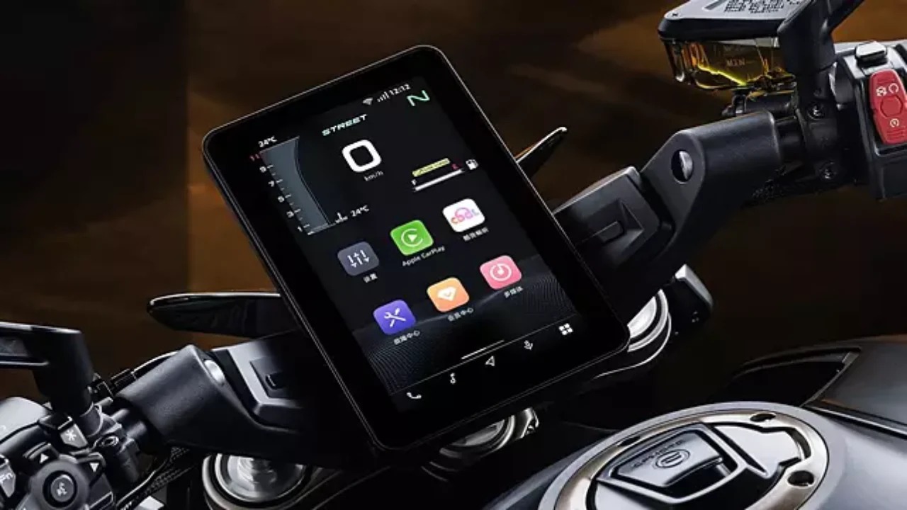 نمایشگر  سی اف موتو CFMOTO 800NK