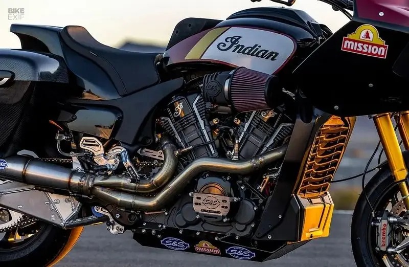 موتورسیکلت ایندین چلنجر