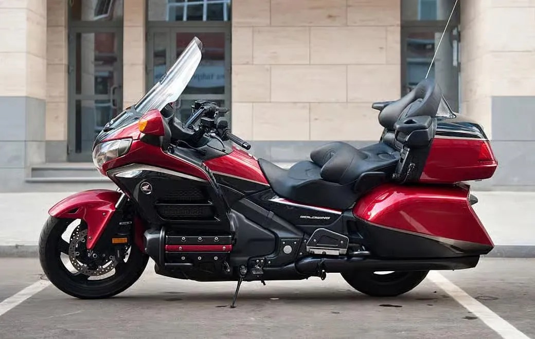 هوندا گلد وینک GL1800