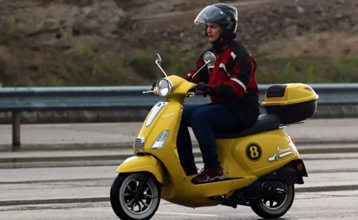 گواهینامه موتورسواری برای بانوان