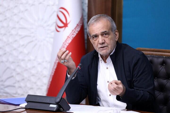 مسعود پزشکیان درباره قیمت بنزین صحبت می‌کند