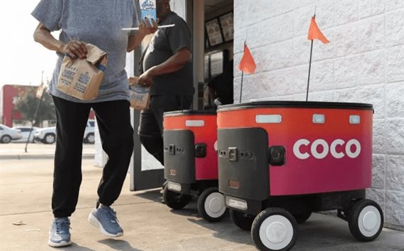 پس از شکایت ساکنان بخش بزرگی از شهر شیکاگو که سومین شهر پرجمعیت آمریکا است، استفاده از ربات‌های تحویل کالا در این مناطق محدود شده است.