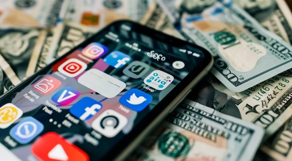 لایک شبکه‌های اجتماعی