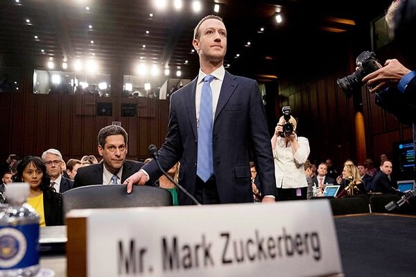 مارک زاکربرگ مدیر ارشد اجرایی و بنیانگذار فیس