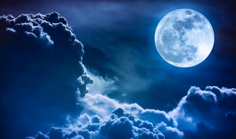 ماه آبی