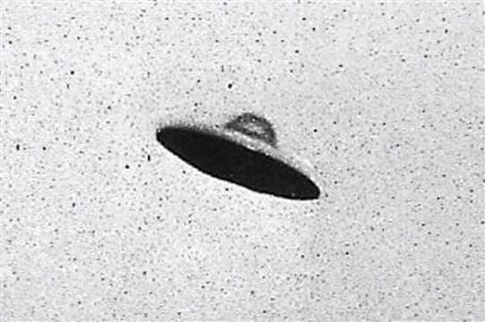 گزارش‌های عجیب از اشیای دیده شده در روم باستان؛ آیا آن‌ها همان UFO بودند؟