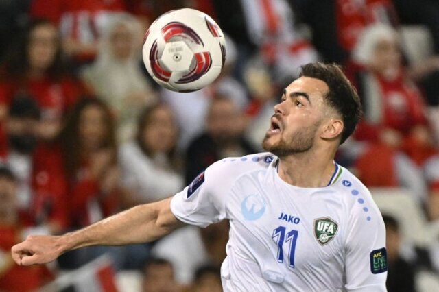 اوستون اورونوف بازیکن پرسپولیس و واکنش باشگاه به شایعه فروش او