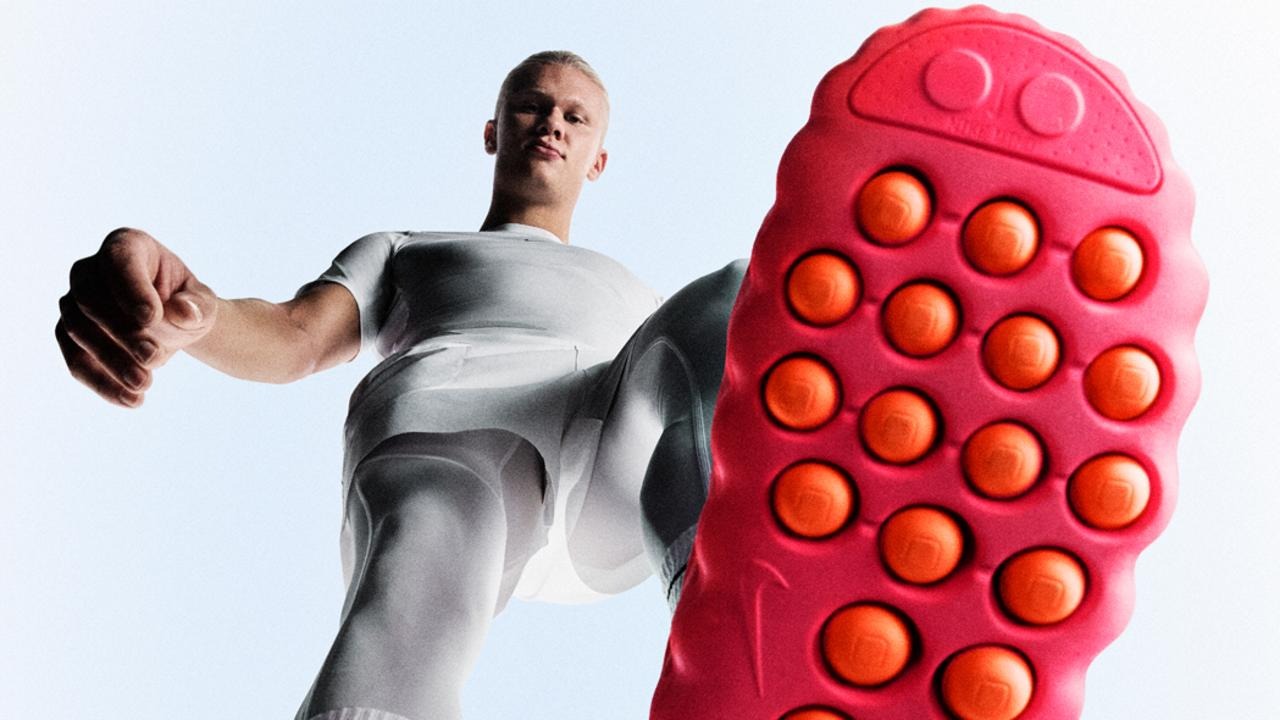 کفش‌ ورزشی