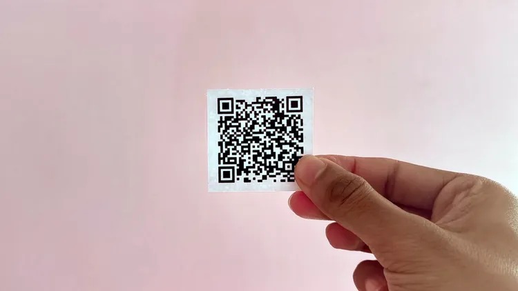 ذخیره آهنگ فشرده شده در هشت کد QR روی کاغذ
