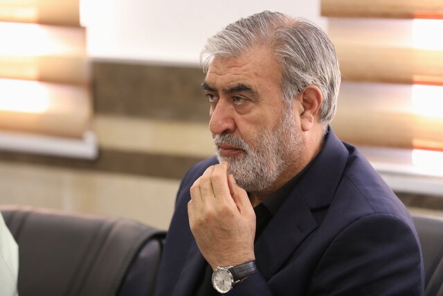 عزیزی  رئیس کمیسیون امنیت ملی