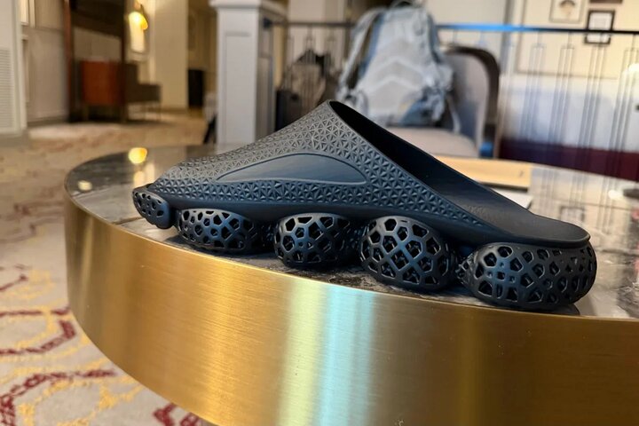 کفش هوش مصنوعی